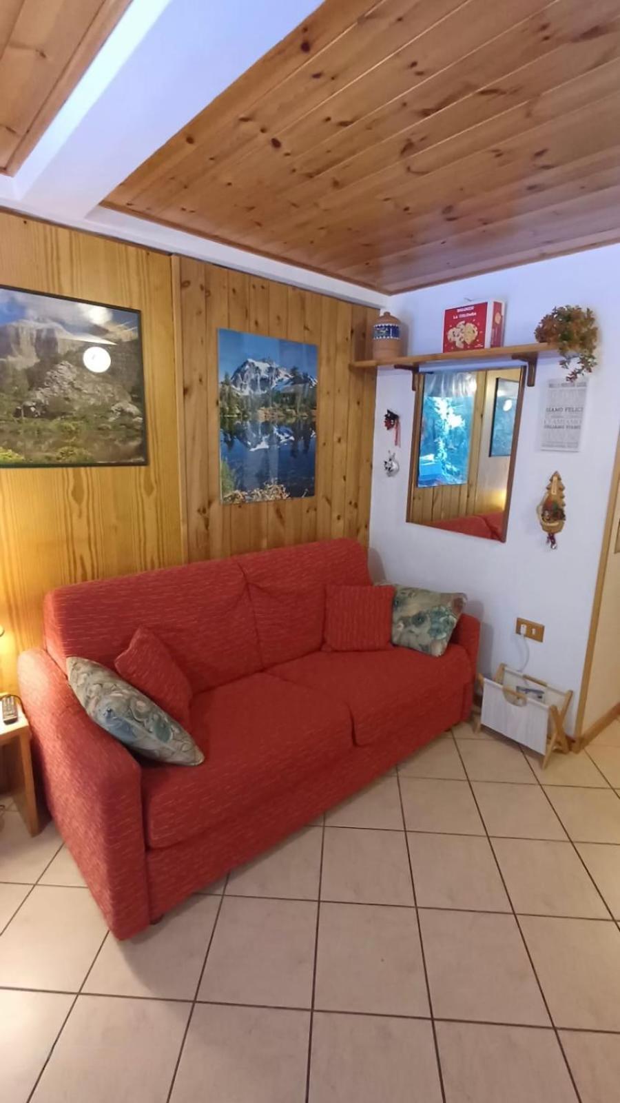 Res. Sole Alto Appartamenti Solandra Mezzana  Bagian luar foto