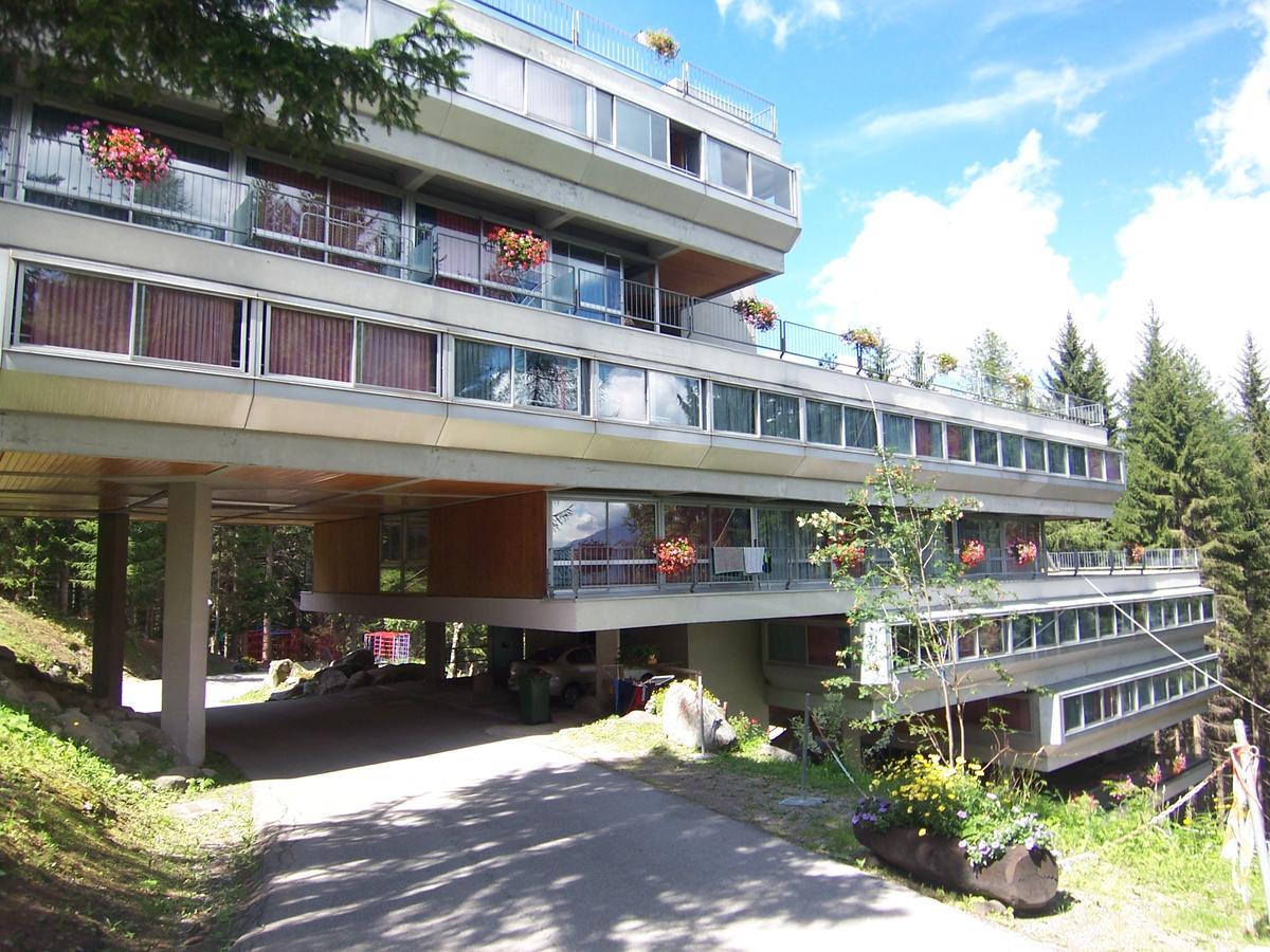 Res. Sole Alto Appartamenti Solandra Mezzana  Bagian luar foto